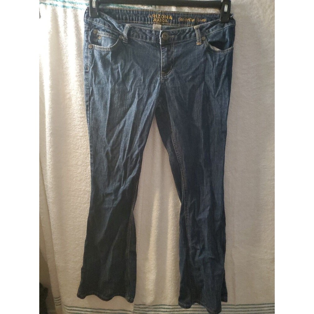 Arizona Jean Co. Women's Size 13 Average Blue Favorite Flare Jeans Denim (34x32)
